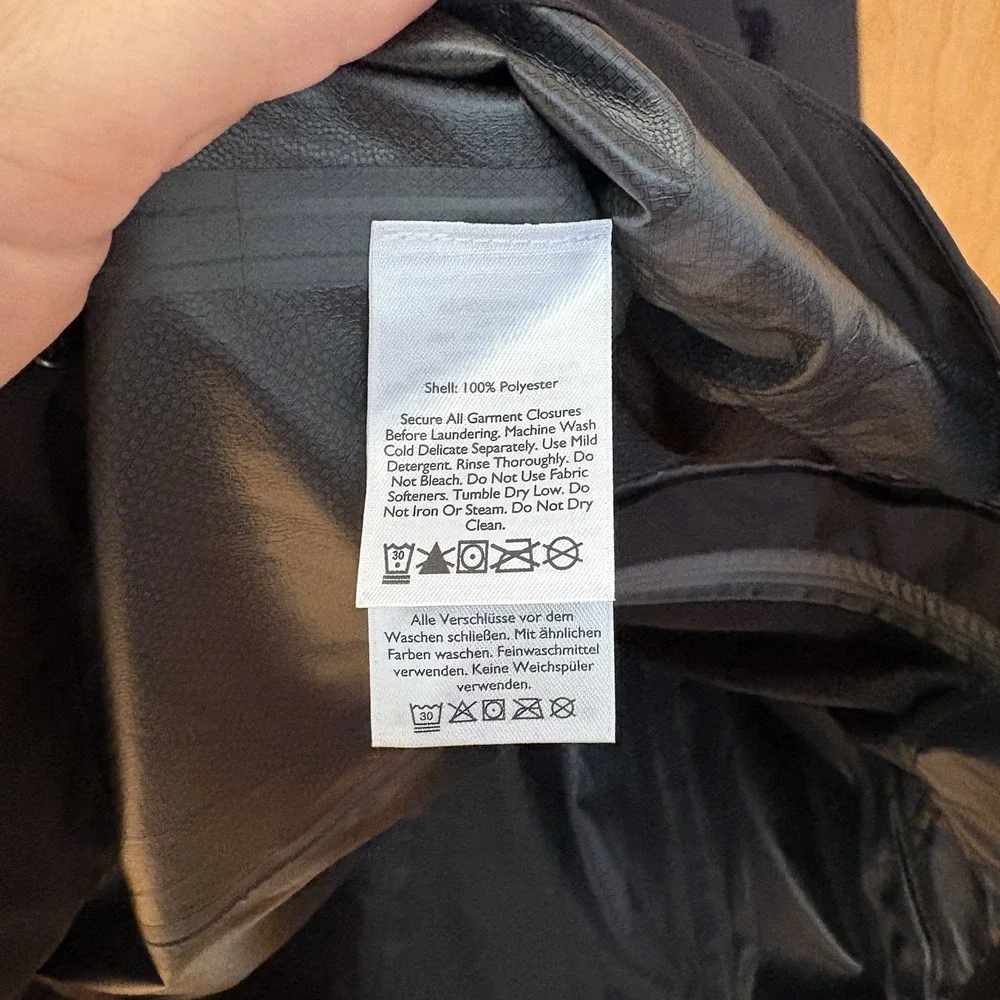 Eddie Bauer WeatherEdge Plus Soft Shell Rain Jacket Womens Small Black Full Zip - Picture 7 of 11